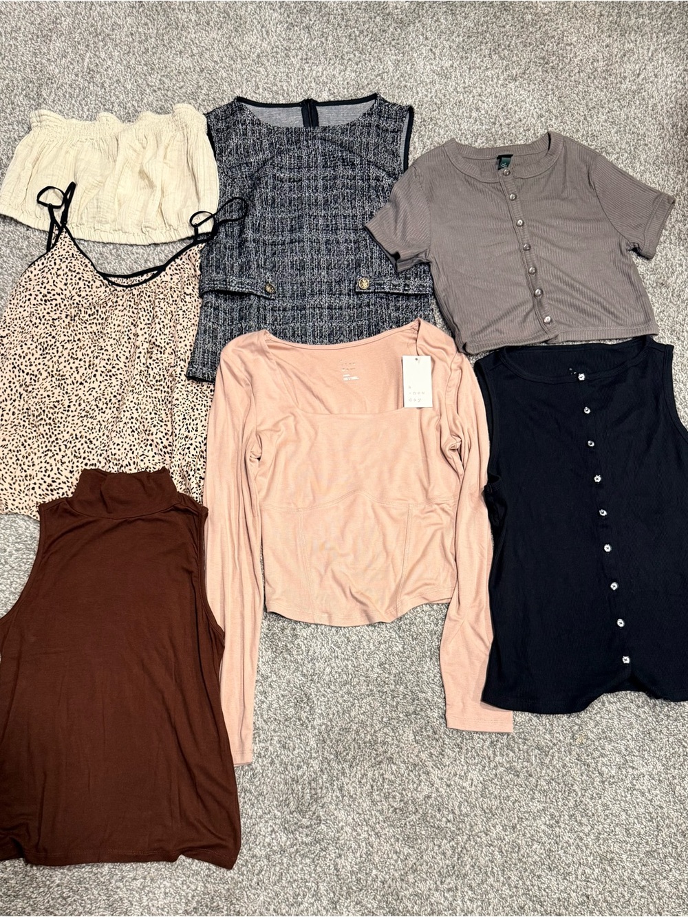 Lot of 7 Women’s Size Small Tops (Assorted Brands)